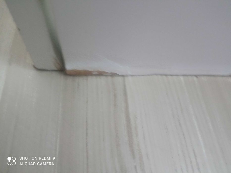 Umywalka łazienkowa + bateria+ ewentualnie meble łazienkowe