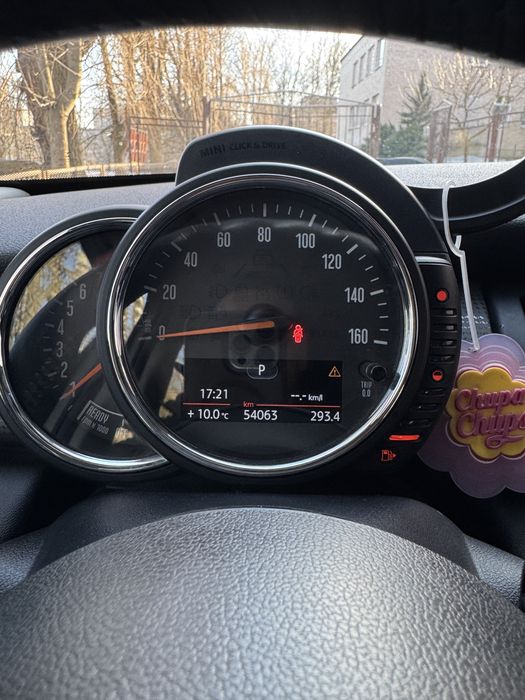 Mini Cooper one 4 doors 2017