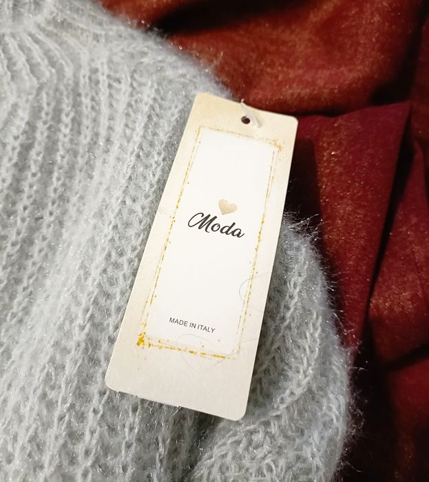 Sweter damski dzwonek akryl moher wełna