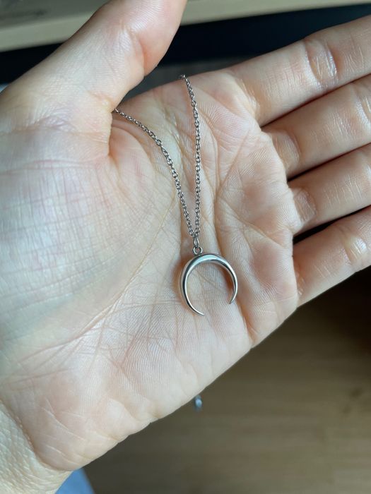 Colar com Pendente Lua de Prata