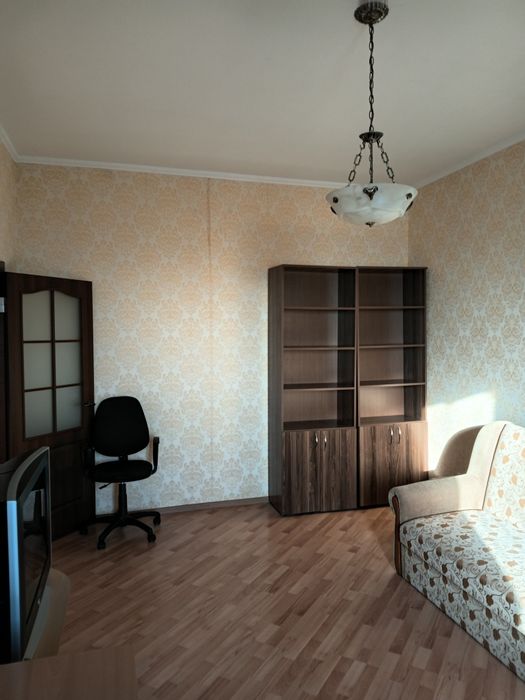 Продається 1к квартира Бударіна 3а