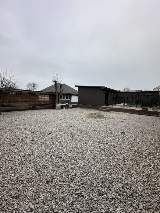 Продаж будинку з ремонтом 2025