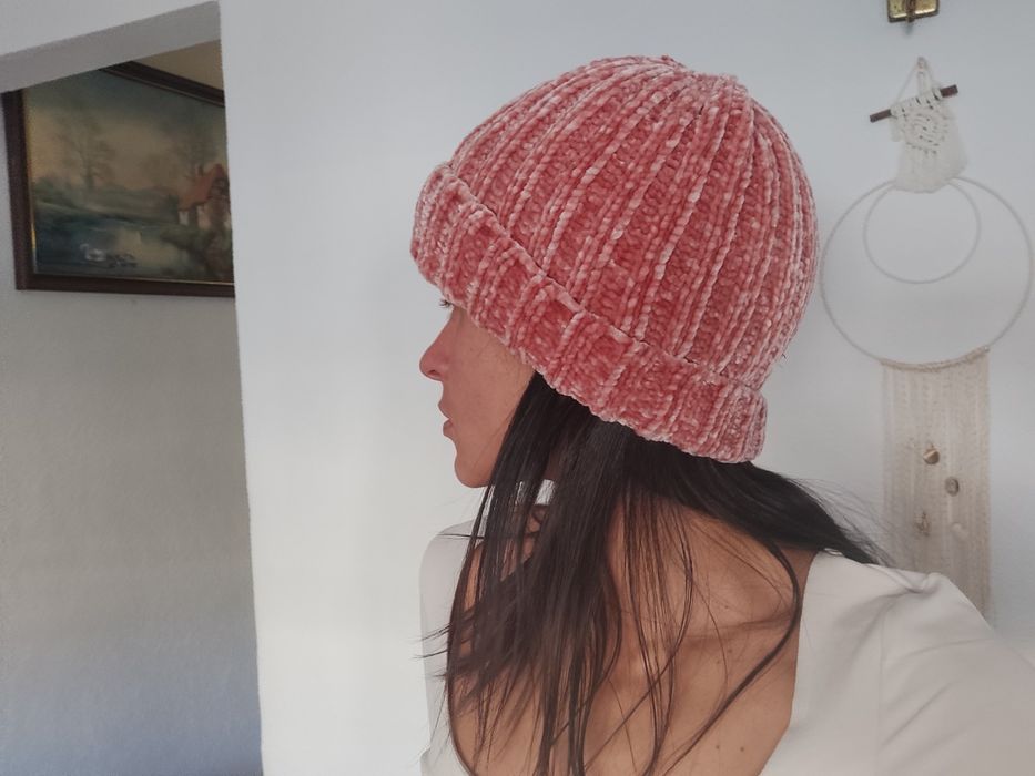Gorro rosa de inverno