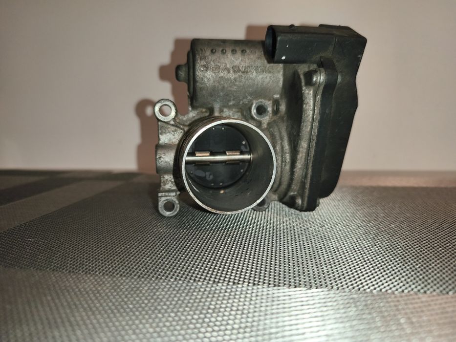 Corpo borboleta usado