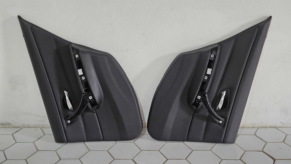Conjunto Completo de Bancos (Tecido) + Quartelas Traseiras (Pele) - BMW E90