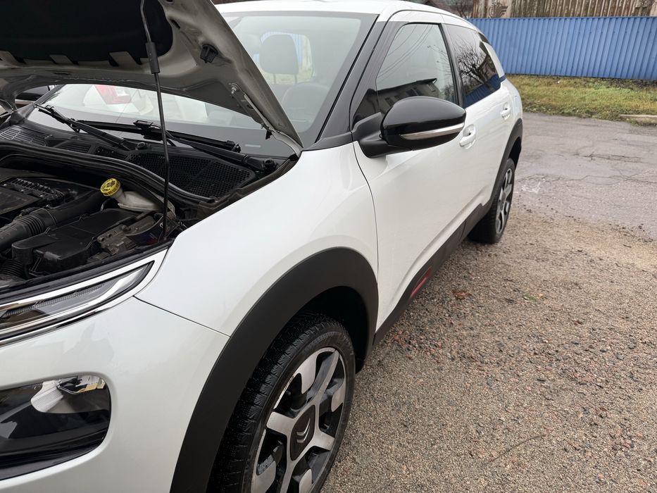 Сітроен C4 Кактус 2018 року