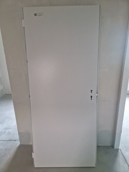 Drzwi techniczne przeciwpożarowe 90