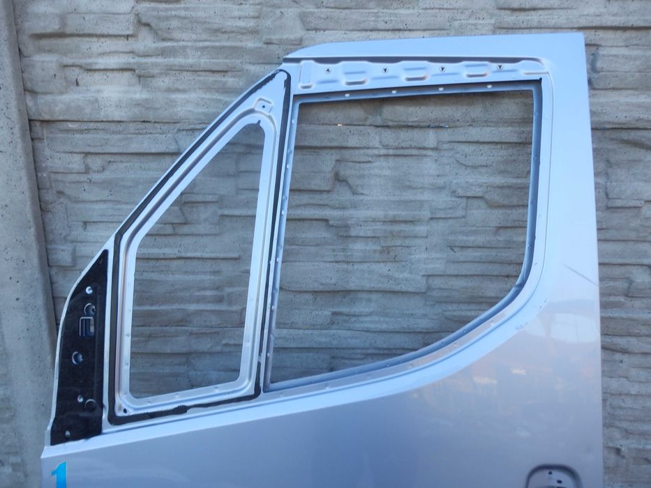 Iveco Daily VI 2014- Drzwi Lewe Przednie Przód