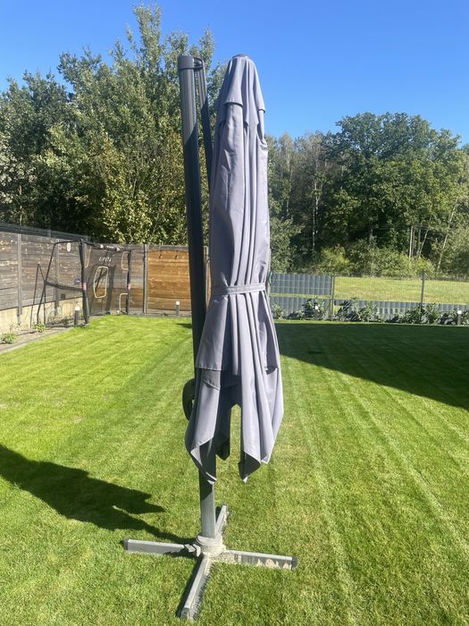 Parasol ogrodowy: wymiary 3x3