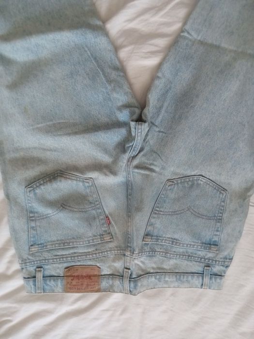 Джинси  LEVI  strauss & CO.