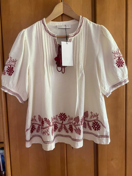 Piękna nowa haftowana bluzka Zara S