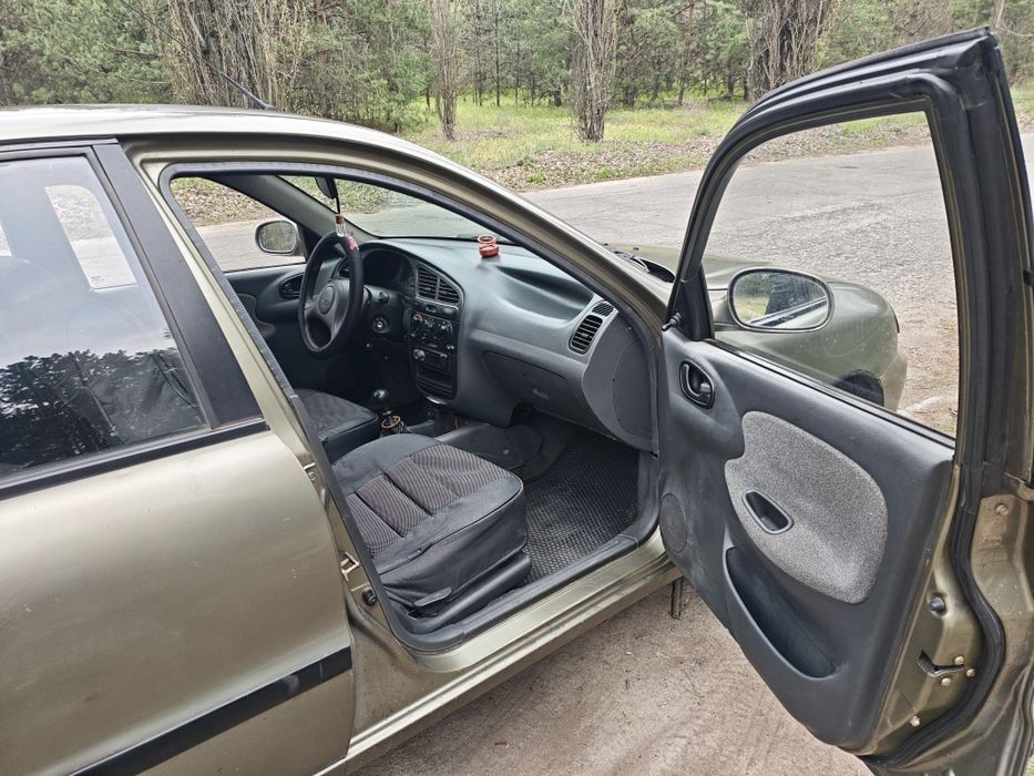 Продам DAEWOO Сенс 1.3