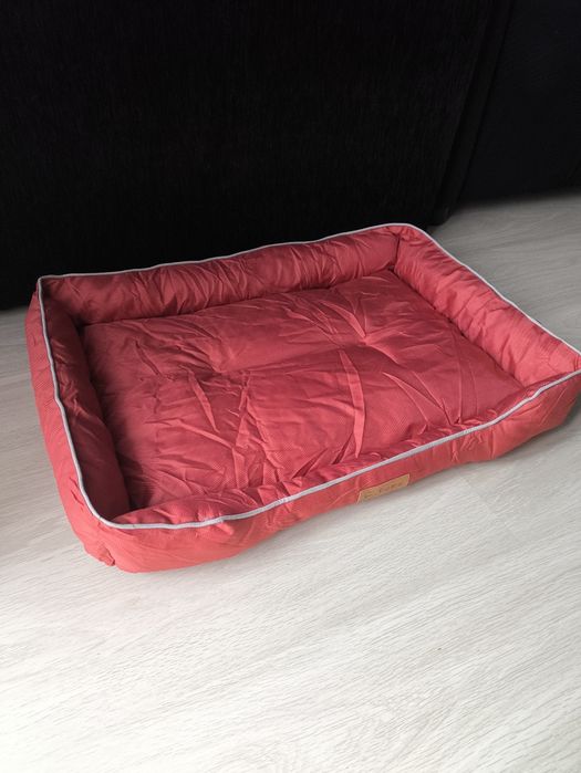 Legowisko dla psa Oxford, rozm. L. 70x50x13 cm.