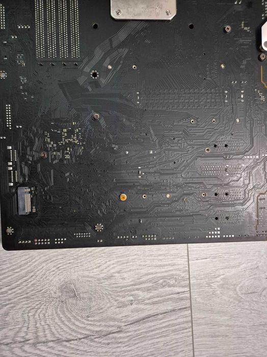 s1700 ігровий сет Intel Core i7-13700KF +NZXT Z690 DDR4 Wi-Fi. TradeIN