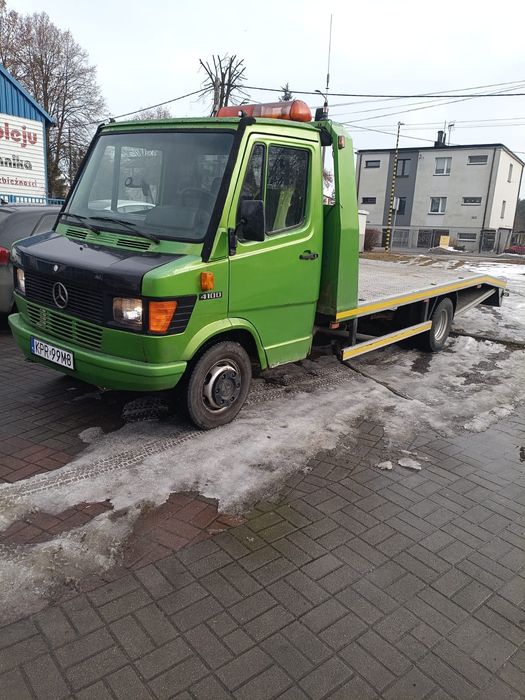 Mercedes 407 kaczor Autolaweta