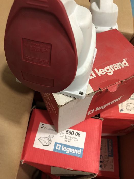 Legrand Three-Phase Socket Set64740202332161126