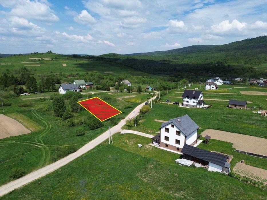 Продаж земельної ділянки с. Опака