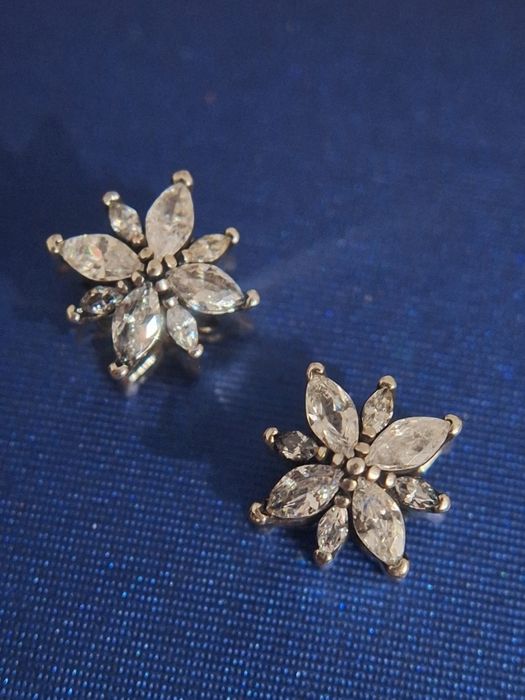 Nowy charms kwiatek srebro 925