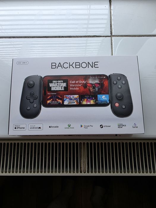 Геймпад Backbone One Xbox Edition for iPhone Lightning Black
