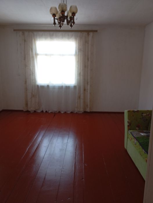 Продам будинок смт Головне