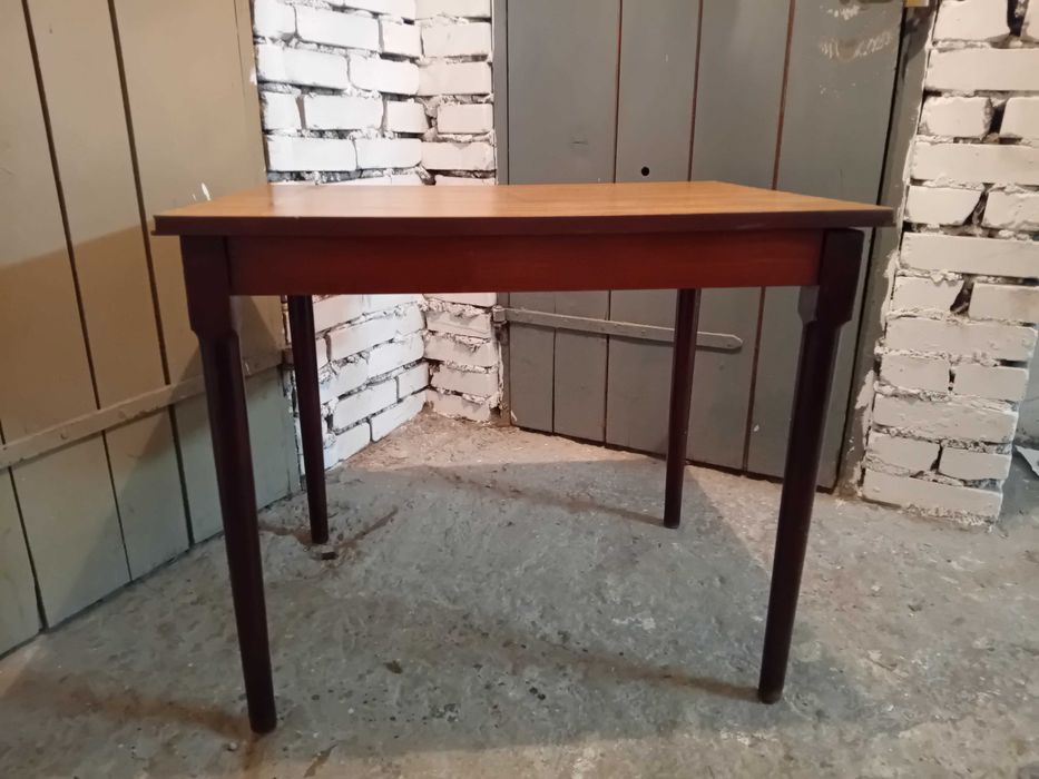 Stoł rozkladany PRL