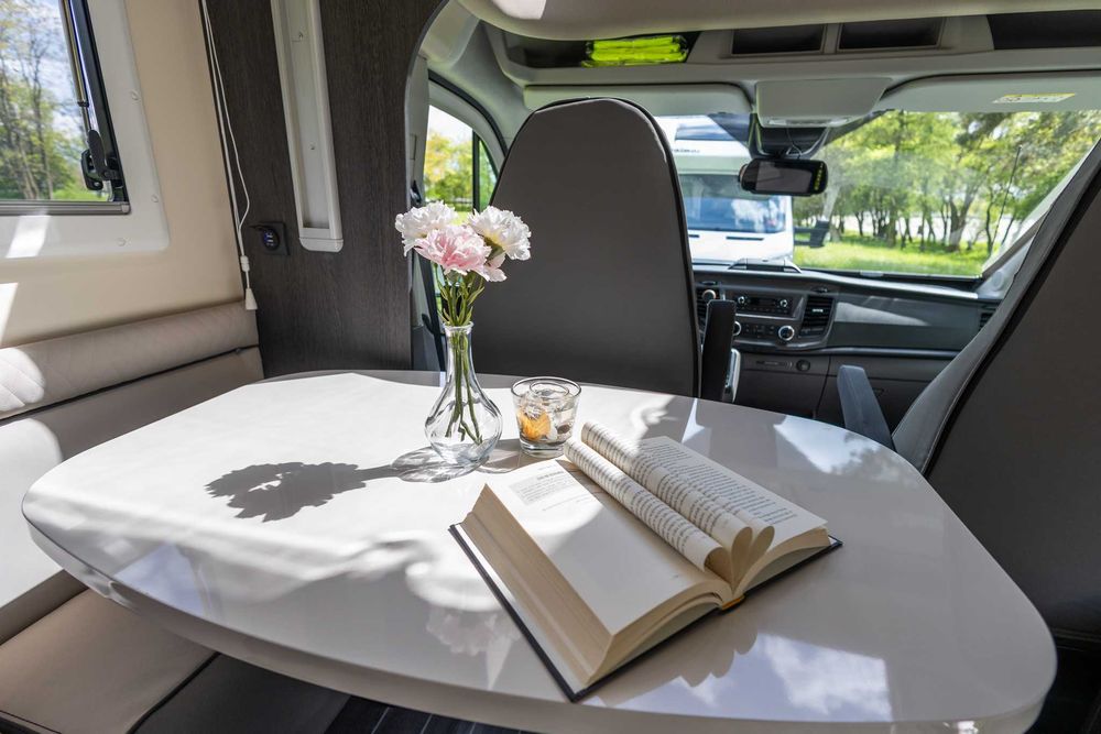 Wynajem kampera 5 osób roller Wypożyczalnia wynajmę kamper 2024