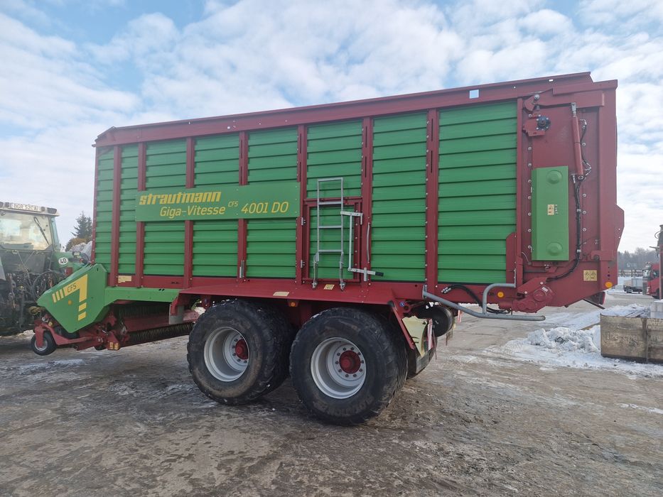 Strautmann giga 4001 do CFS terra