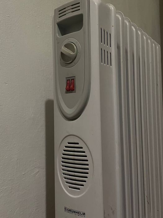 Масляний обігрівач GRUNHELM