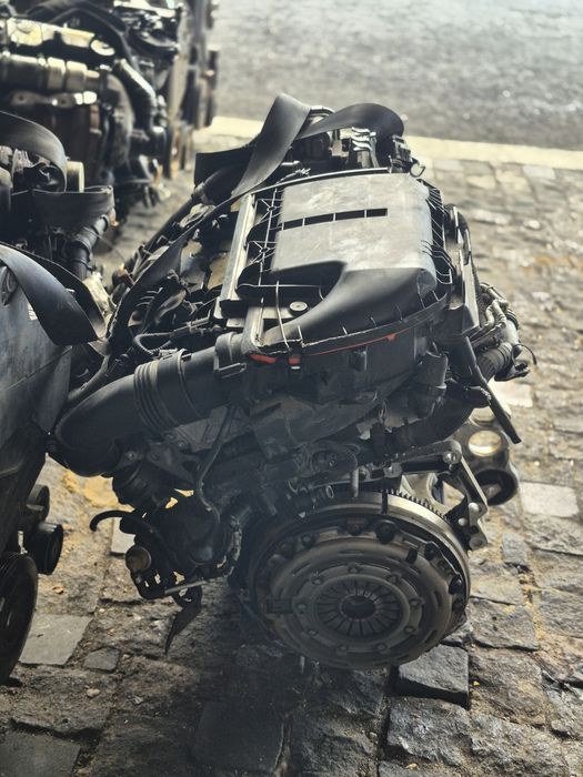 Двигатель Запчасти Renault Ford Fiat Opel Dacia Mercedes Citroën