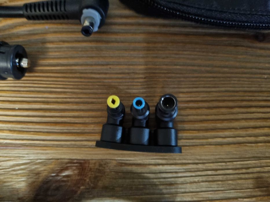 HP Zasilacz 90 W Slim Combo z USB samochodowy nowy oryginalny bluepin