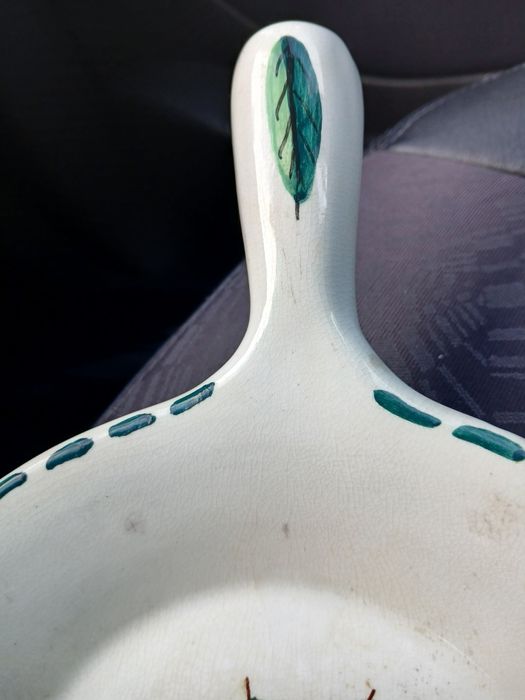 SECLA - Peça da Fábrica Secla- Representa  uma frigideira