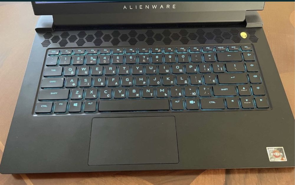 Ігровий ноутбук Dell Alienware M15 R7 P109F