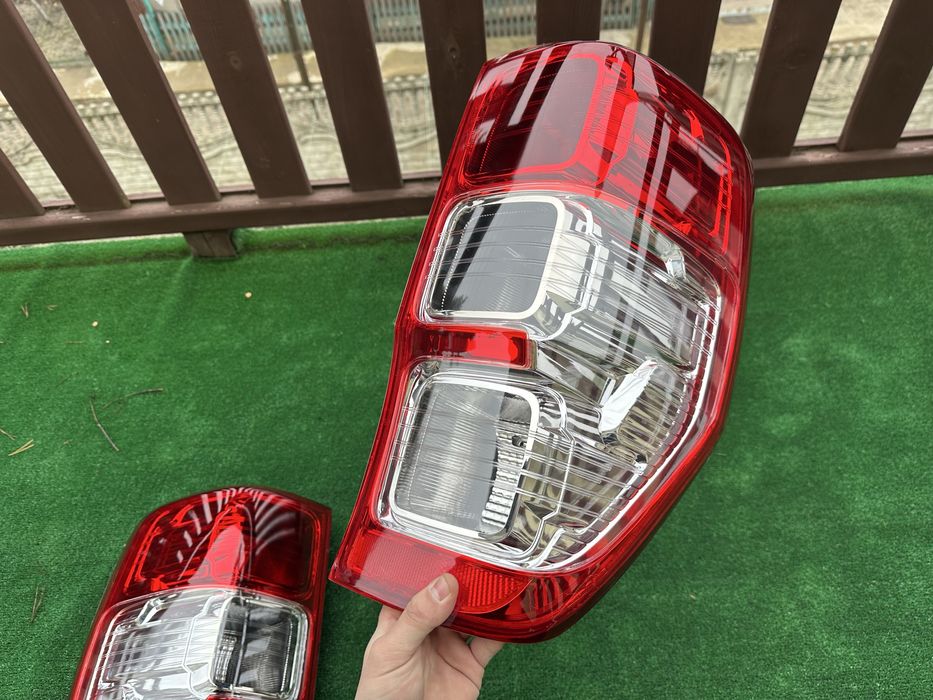 Фонар ліхтар Ford Ranger 2012-2022