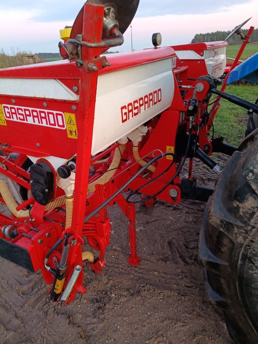 Siewnik do kukurydzy SP GASPARDO