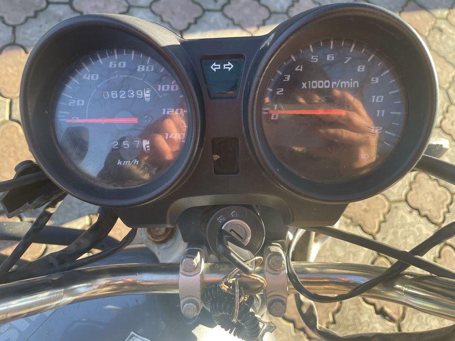 Фіт мустанг 125 кубів