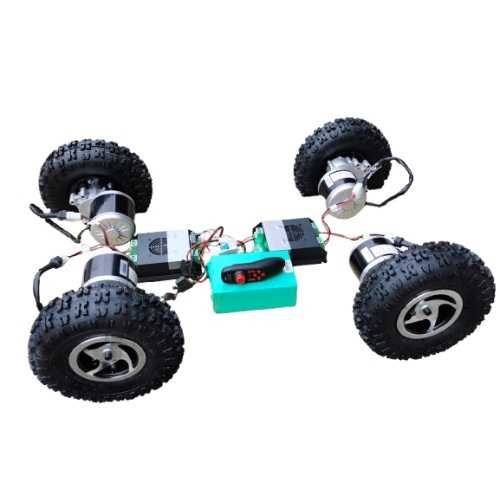 Электронабор с 4-мя  электродвигателями ,  контроллерами и пультом