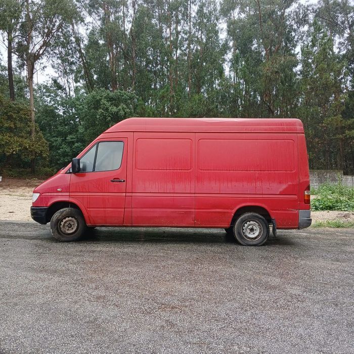 Mercedes-Benz Sprinter 2900 cc 122 cv de 1997 – Peças Usadas (10067)