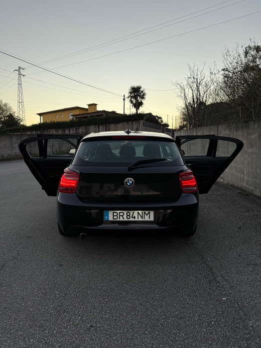 BMW 116d 2014 – Teto Abrir – Bancos Aquecidos – GPS – Revisão Feita