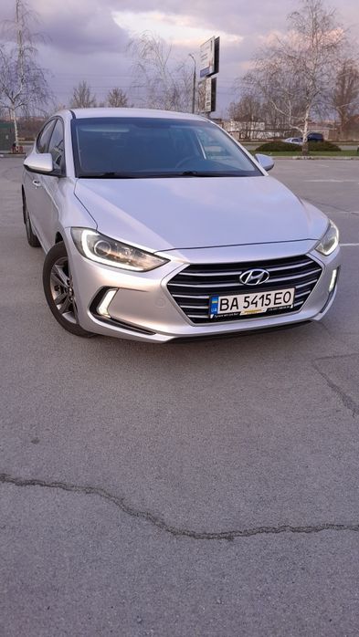 элантра бензин  1 хозяин.