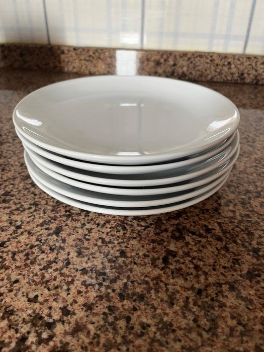 Conjunto de jantar diversos 20€