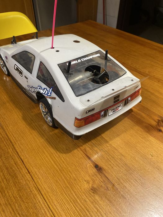 RC carro 1:10 da Kyosho Nissan Silvia