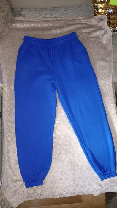 Spodnie dresowe męskie rozm.S Cropp