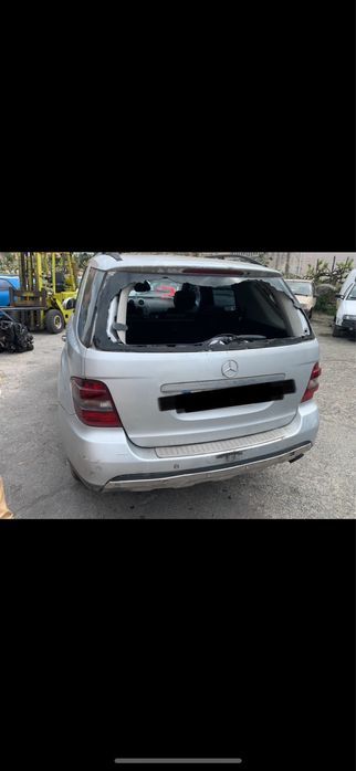 Para-choques tras Mercedes-Benz ML w164