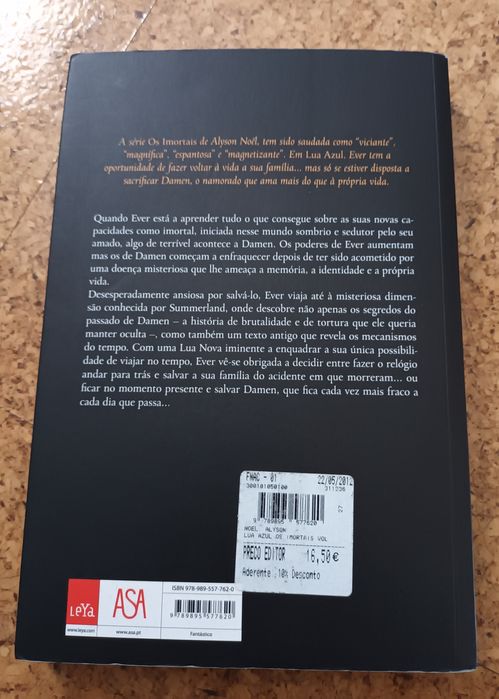 Livro - " Lua azul , os imortais"