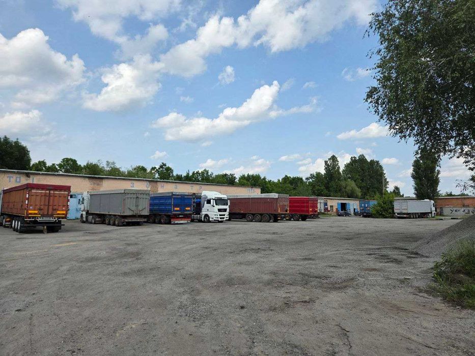 Продаж автопарку з виробничо-офісним комплексом  4,39 га