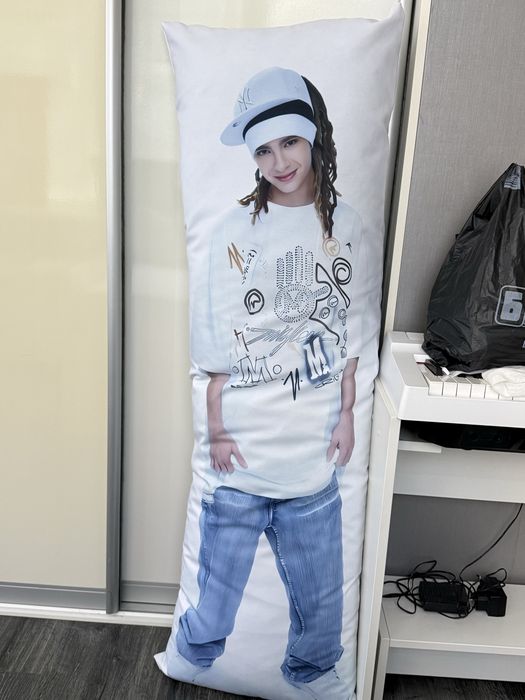 Подушка Tokio Hotel дакимакура