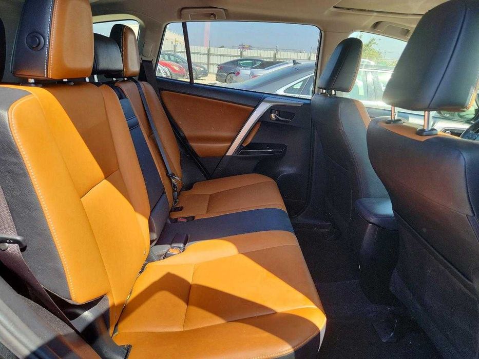2018 Toyota RAV4 HV LIMITED