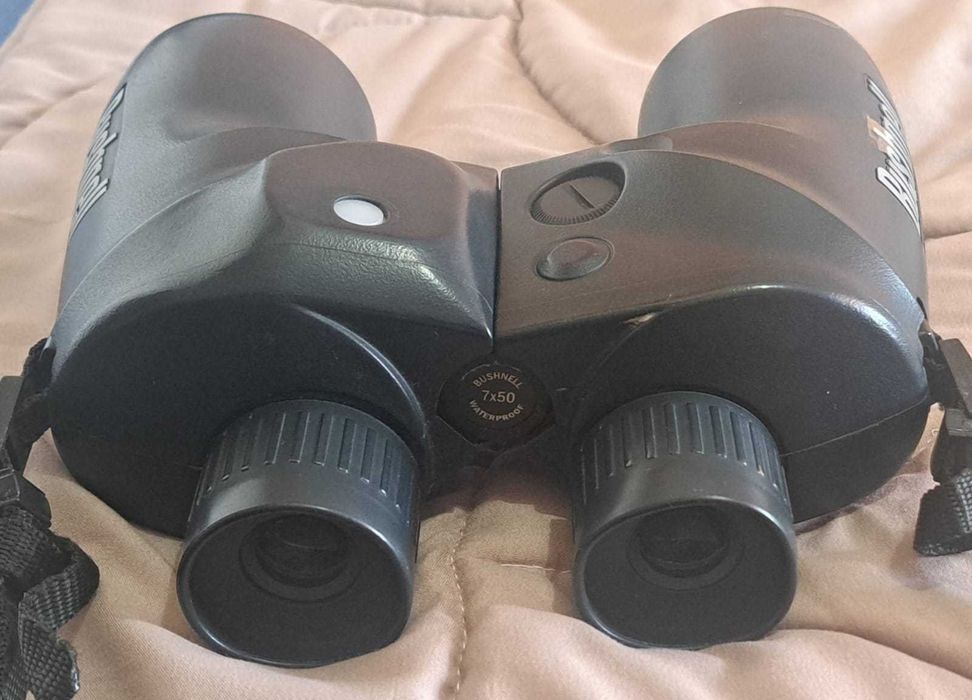 Binóculos Náuticos Bushnell Marine 7x50 (Com Bússola e Retículo) – Como Novo