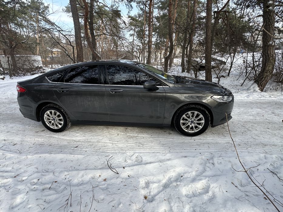 Продам Ford Fusion 2015год