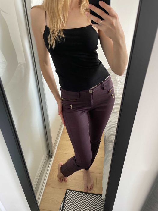 Woskowane spodnie fioletowe Only